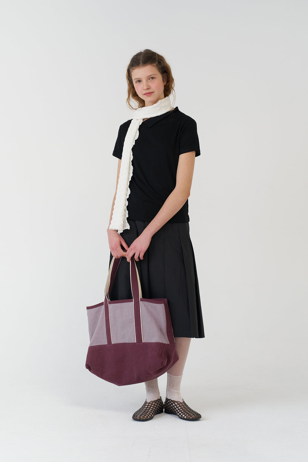 pesto OPEN NECKLINE TEE BLACK