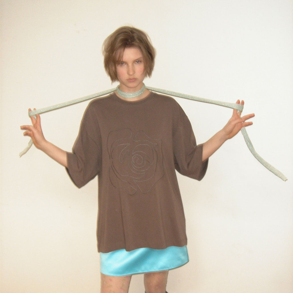 MA JOURNÉE ROSE PATCH T-SHIRT_BROWN