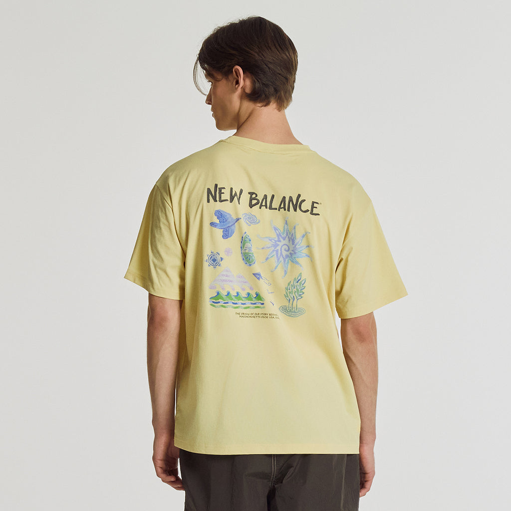 NEW BALANCE NBNEG31643 / UNI Sunny Rainey illustration short sleeve t-shirt (YELLOW)