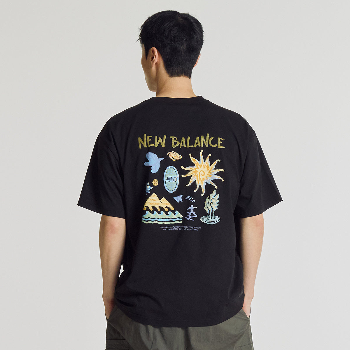 NEW BALANCE NBNEG31643 / UNI Sunny Rainey illustration short sleeve t-shirt (BLACK)