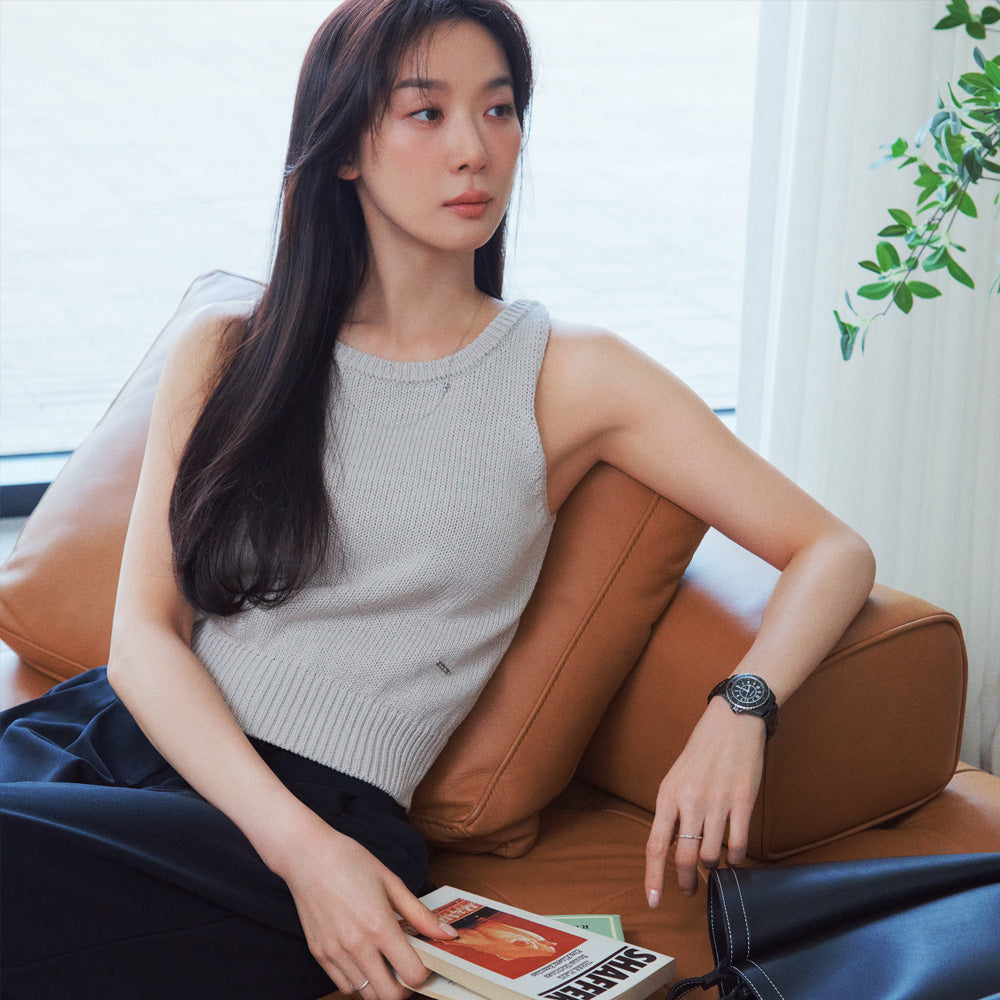 FRONT2LINE [New New PICK] [Lee Chung-ah wearing] Lua sleeveless knit cover-up
