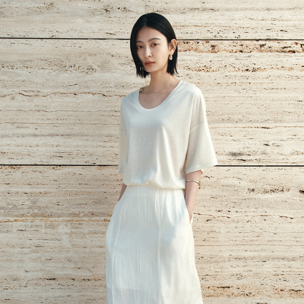 Siyazu [Kwak Ji-soo PICK] SITP5287 U-Neck Relaxed Short Sleeve T-Shirt_Natural