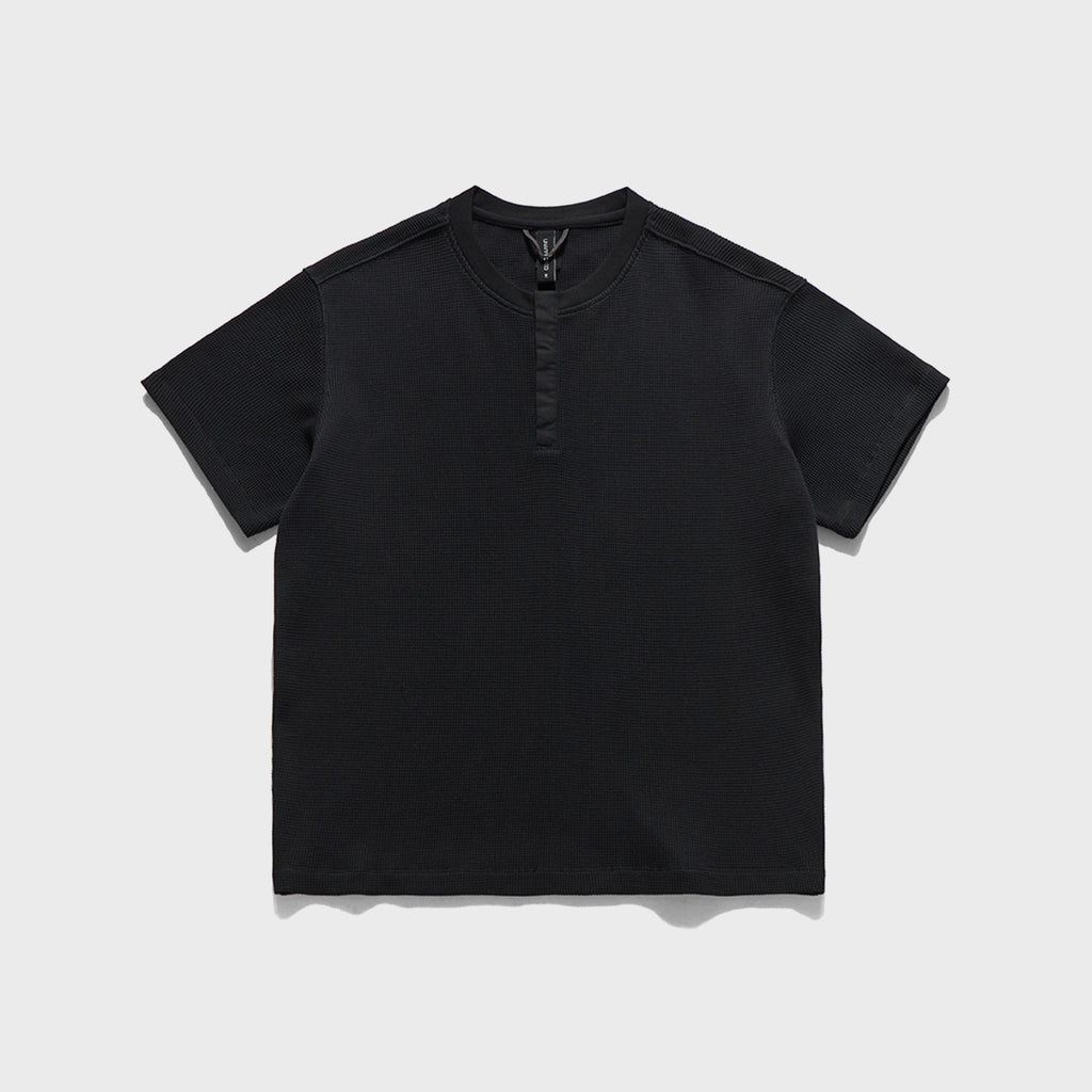 UNAFFECTED [ESSENTIAL] HENLEY NECK T-SHIRT / BLACK