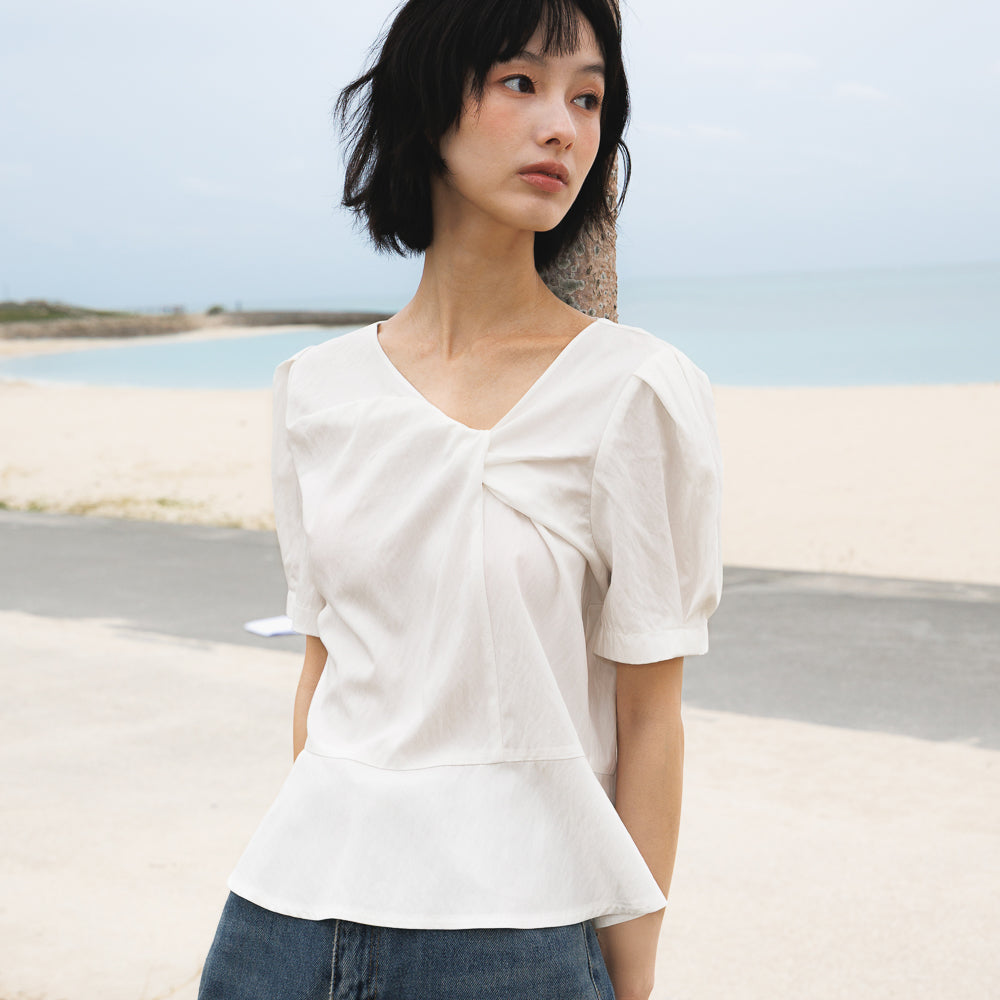 DEHEVE Unbalanced Twist Blouse [Ivory]