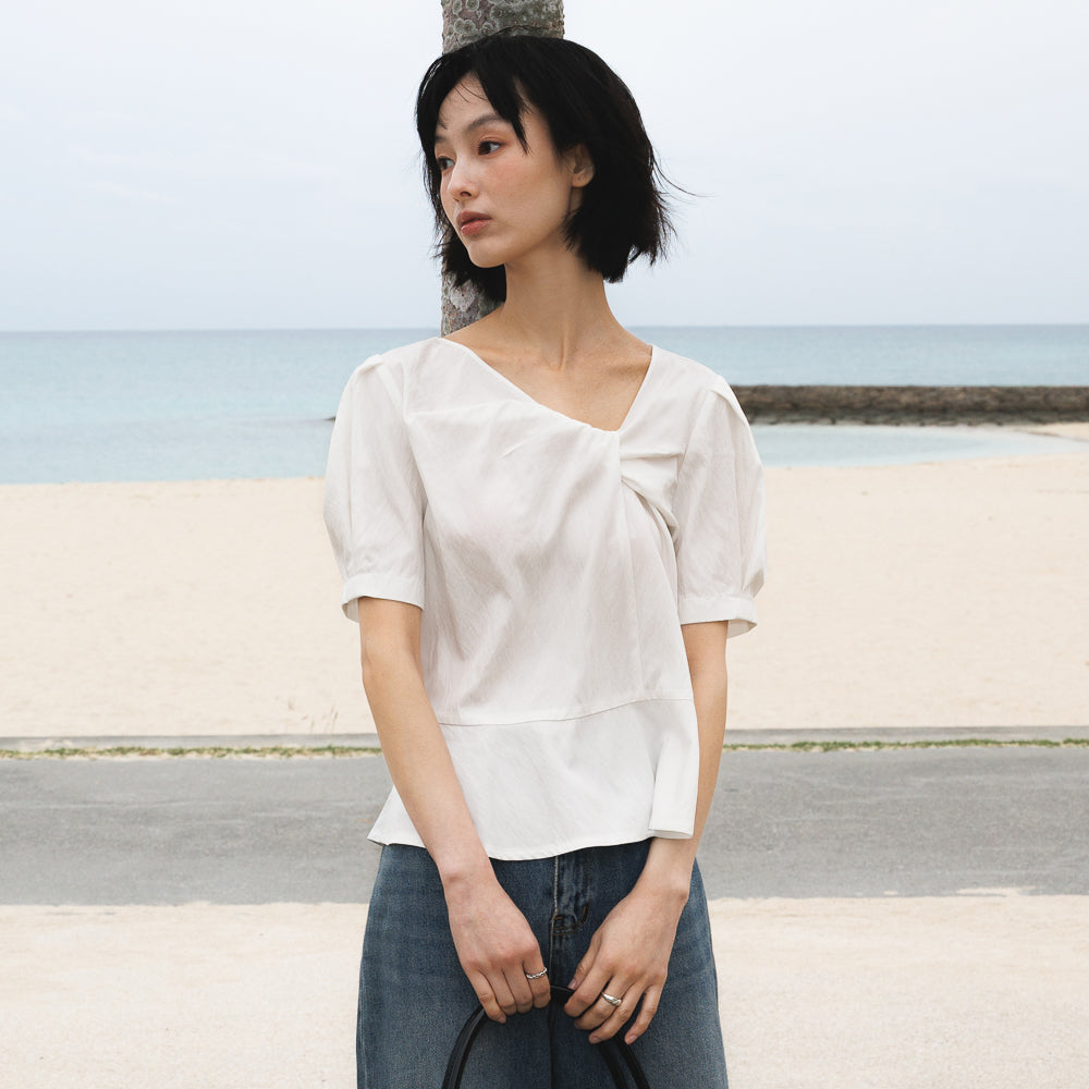 DEHEVE Unbalanced Twist Blouse [Ivory]