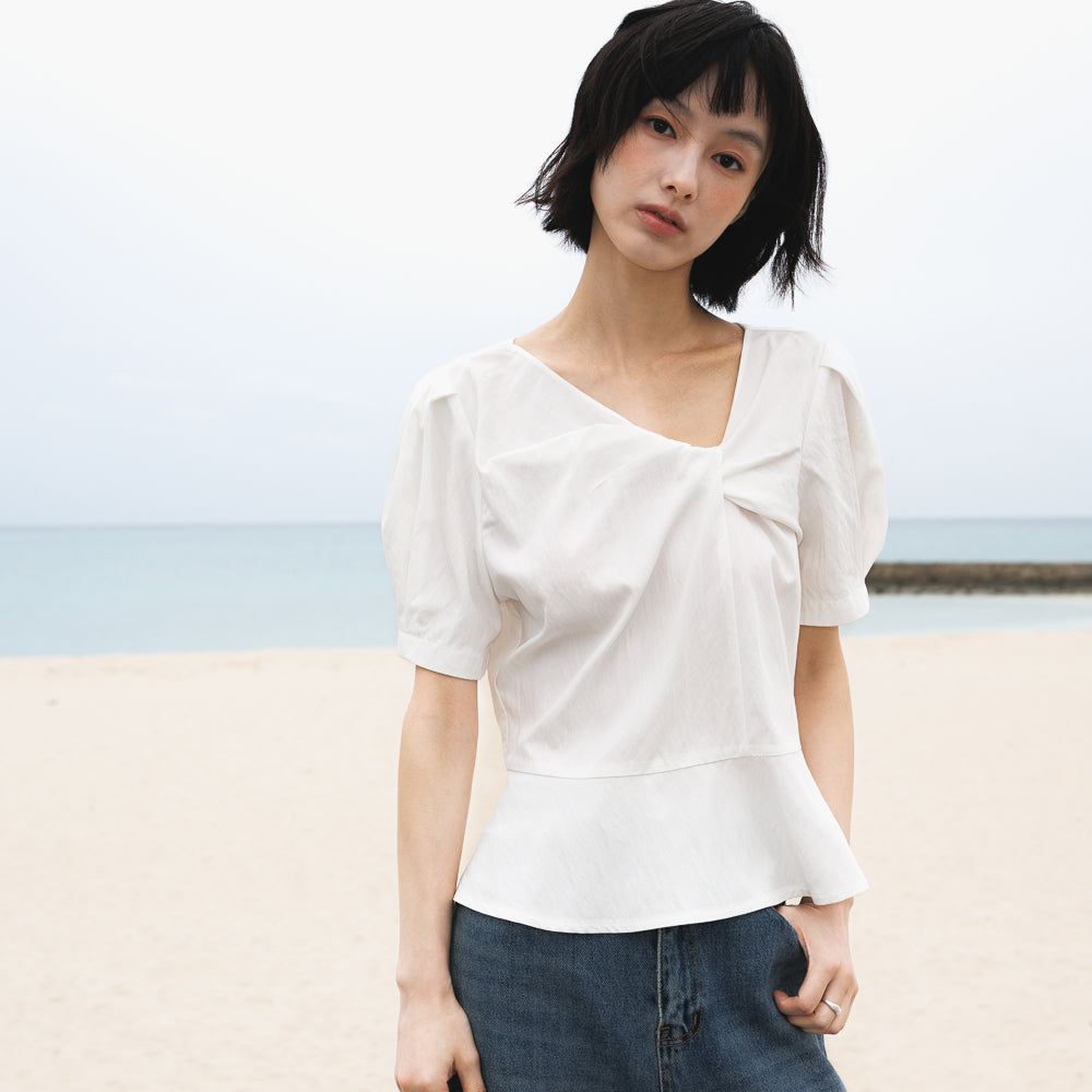DEHEVE Unbalanced Twist Blouse [Ivory]