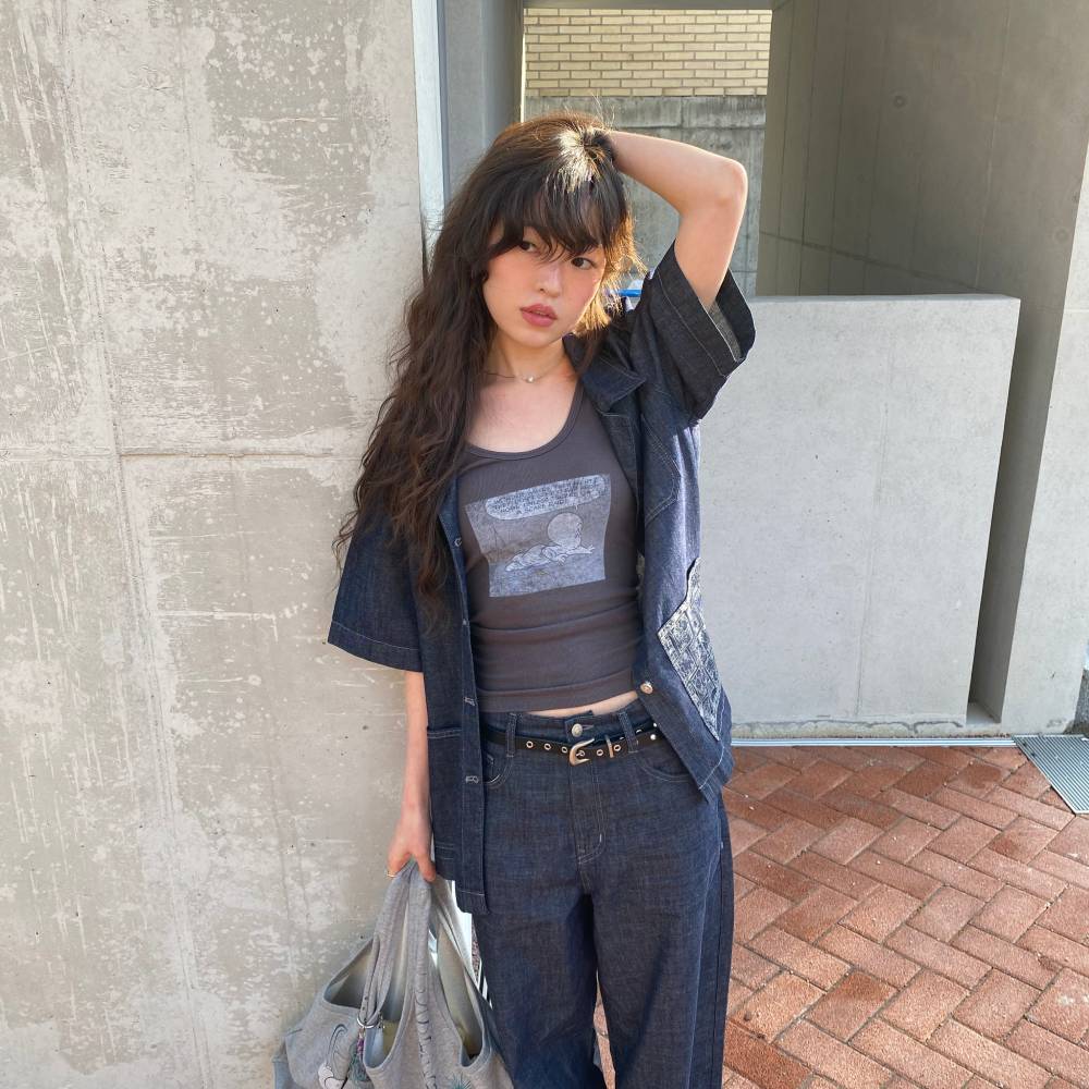 LUCKY CHOUETTE [CASPER X CHOUETTIES] Pocket Graphic Point Denim Blouse (dark blue) LAPDX26900BUD