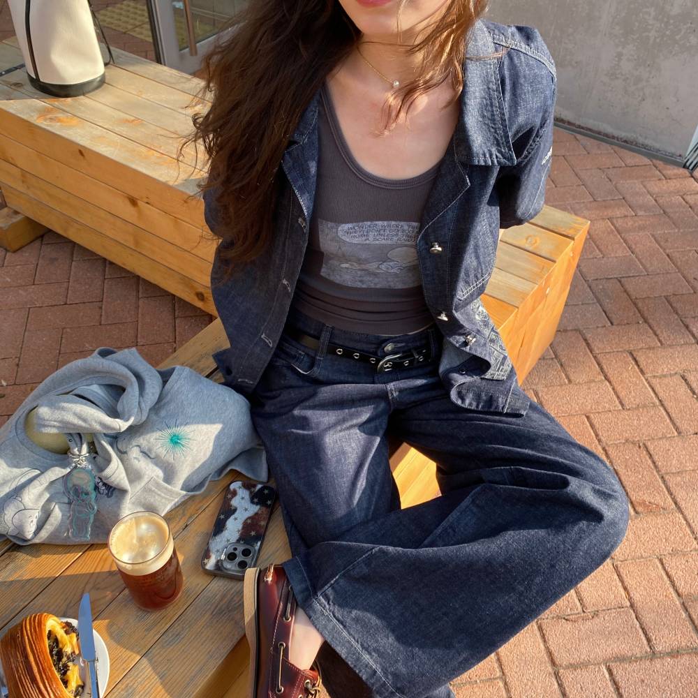 LUCKY CHOUETTE [CASPER X CHOUETTIES] Pocket Graphic Point Denim Blouse (dark blue) LAPDX26900BUD