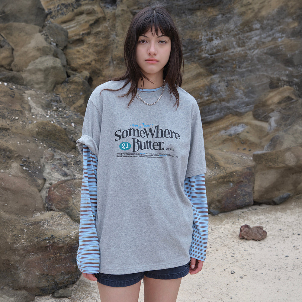 SOMEWHEREBUTTER [5th] 21 Wave Logo Over-Fit Top - Grey