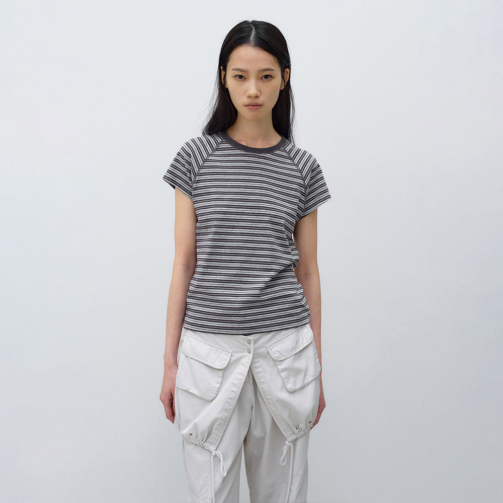 INSILENCE WOMEN [2nd reorder] Striped baby t-shirt GRAY