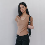 CURETTY C 90S LINE SLIT NECK HALF-SLEEVE T-SHIRT_CAMEL