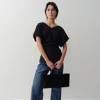 EAAH REIN V NECK BLOUSE (BLACK)
