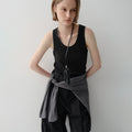 EAAH JENA SLEEVELESS TOP (BLACK)
