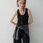 EAAH JENA SLEEVELESS TOP (BLACK)