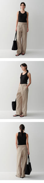 EAAH JENA SLEEVELESS TOP (BLACK)