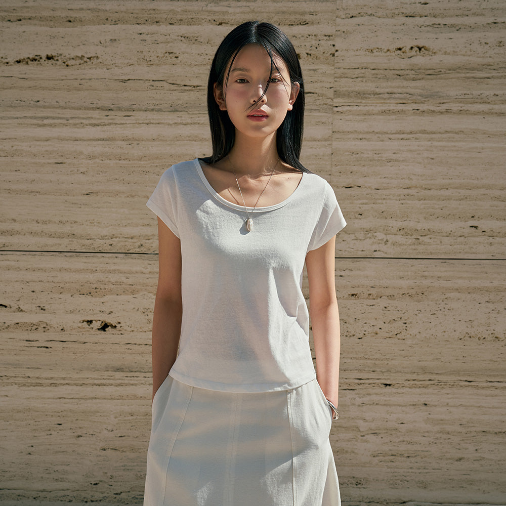 Siyazu [Seo Ji-yeon PICK] SITP5286 Cap sleeve slim short sleeve T-shirt_White