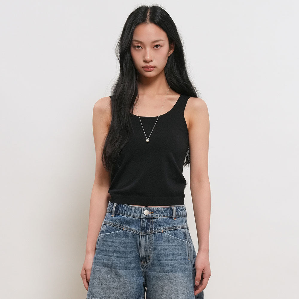 GENERAL IDEA [Yeoul PICK] WOMAN temperature cut U-neck knit sleeveless [BLACK] / GF2LKP537