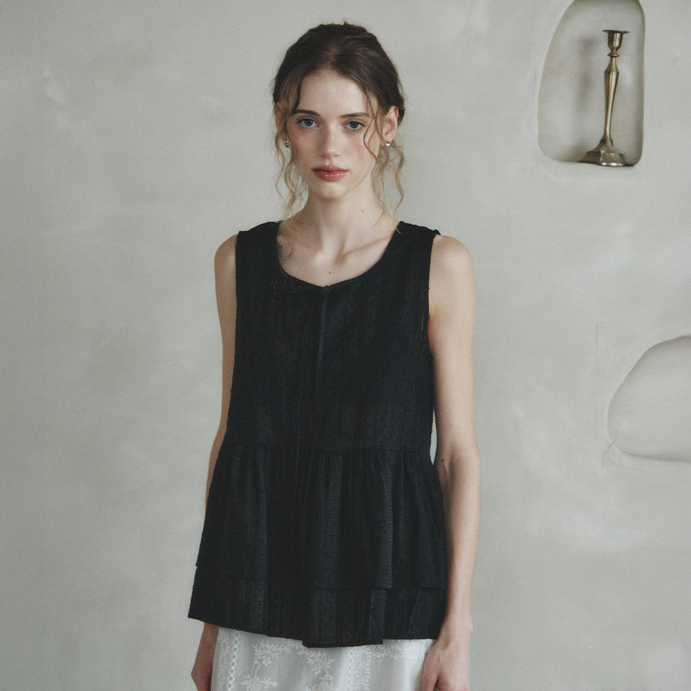 LENINA ARENA flare sleeveless blouse_BLACK