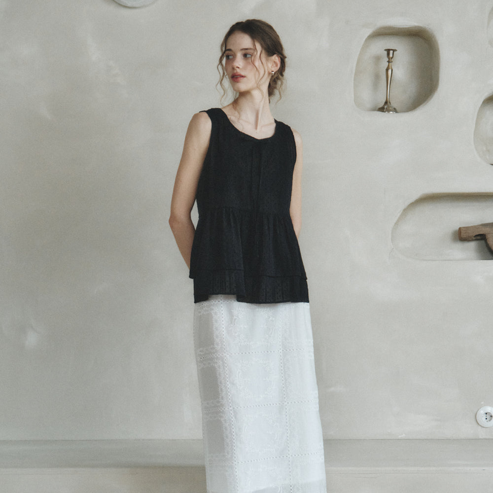 LENINA ARENA flare sleeveless blouse_BLACK
