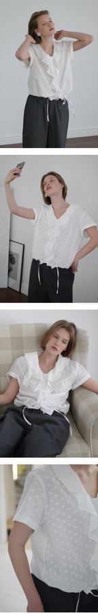 AFTERHOURS RUFFLE HALF SLEEVE BLOUSE (WHITE-FLORAL)