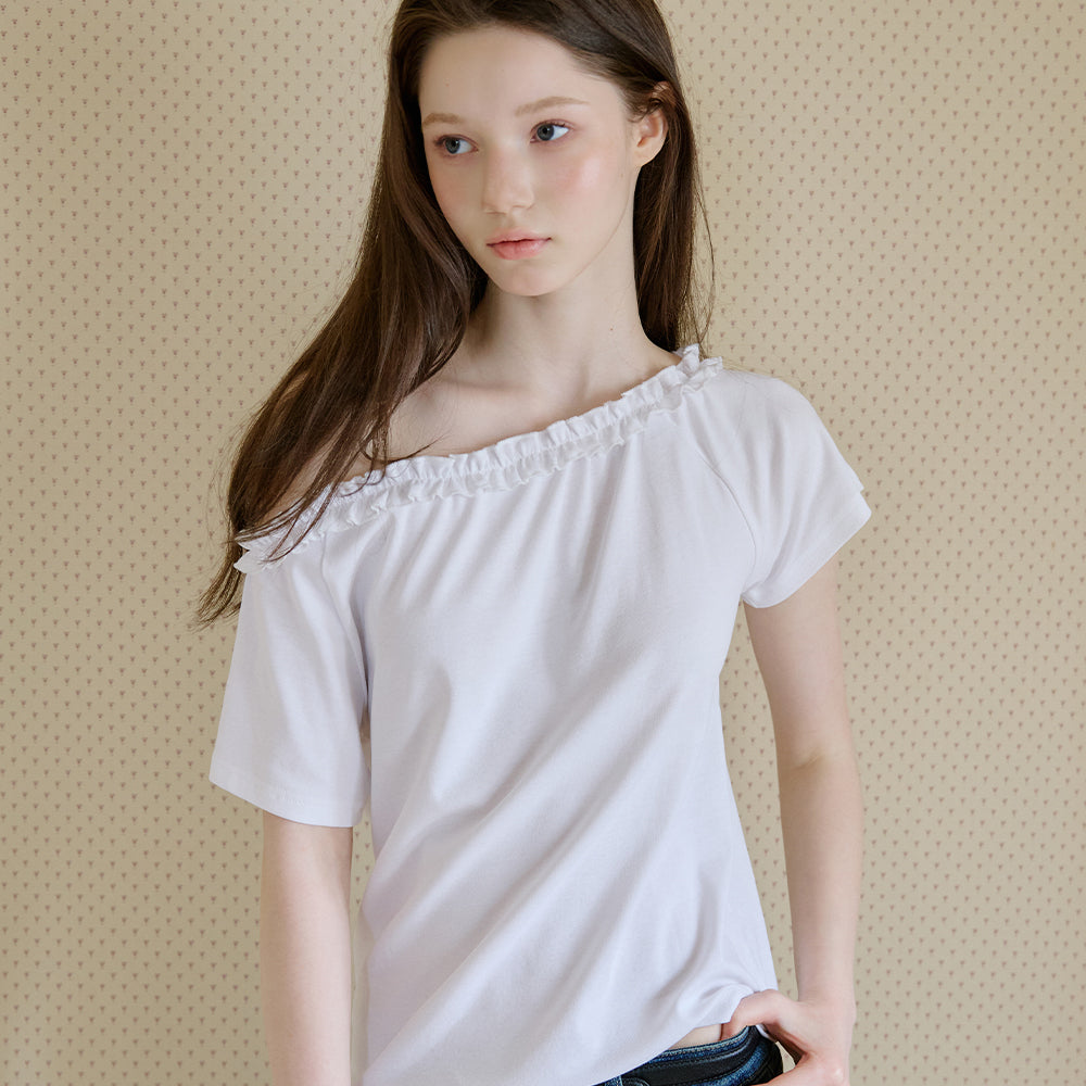 LETTER FROM MOON Sov Frill One Shoulder Short Sleeve T-Shirt (White)