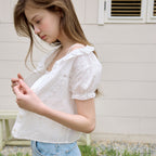 LETTER FROM MOON Belle lace ruffle blouse (white)