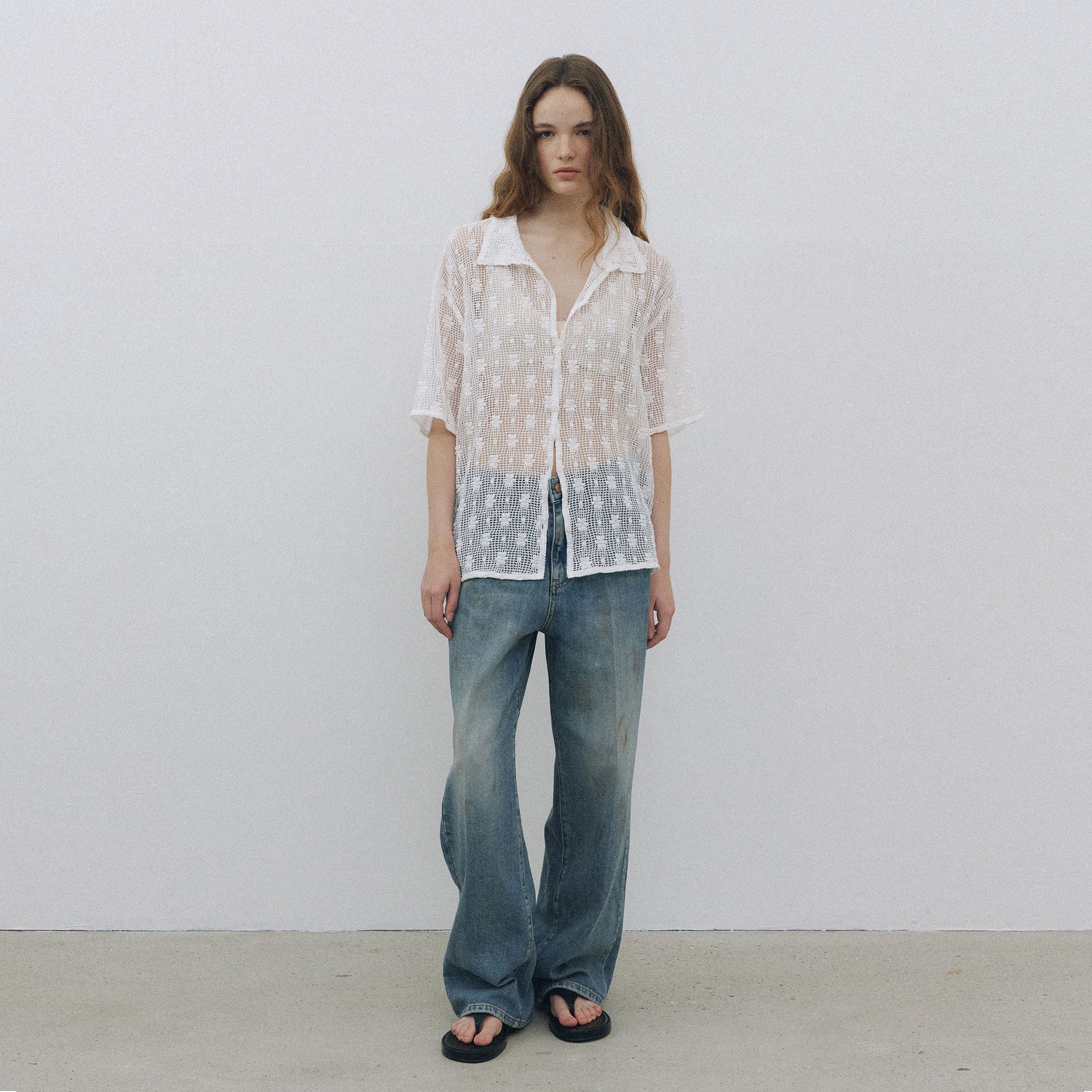 AREYOU SEOUL FLORAL JACQUARD SHEER SHIRT, WHITE