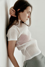 LE17SEPTEMBRE AUBE PLEATS MOCKNECK TOP [WHITE]