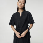 UMARMUNG Japanese Crinkled Linen Slit Neck Blouse_Raven