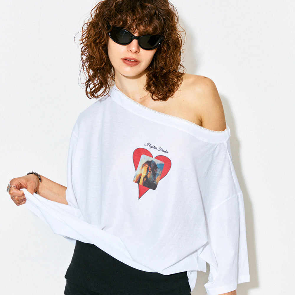 HIGHTIDE FRANKIE No Love Off Shoulder Lace Tee White