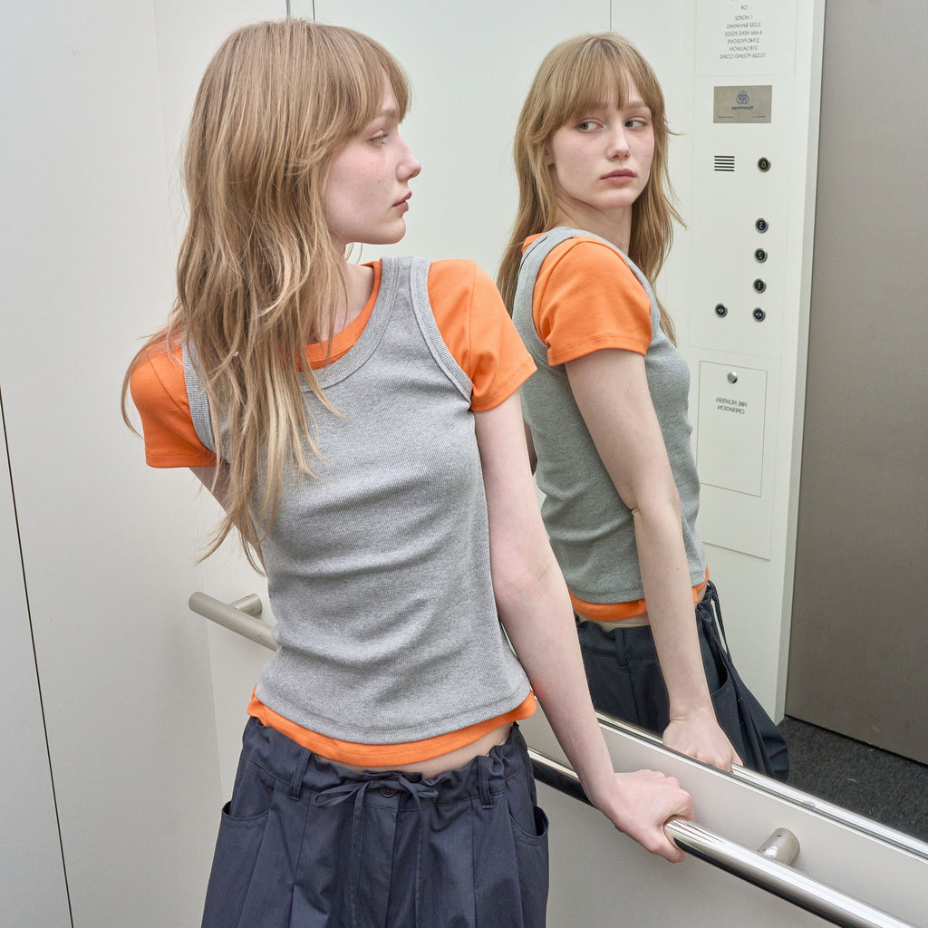 FOREU [29CM Exclusive] Slim round sleeveless (gray)