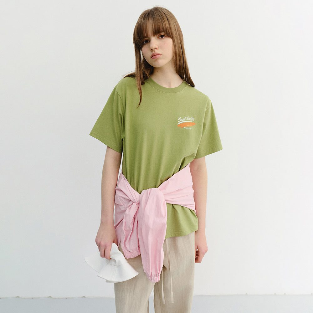 DUNST UNISEX SUMMER HOLIDAY SURF BOARD T-SHIRT OLIVE GREEN_UDTS6B133E1