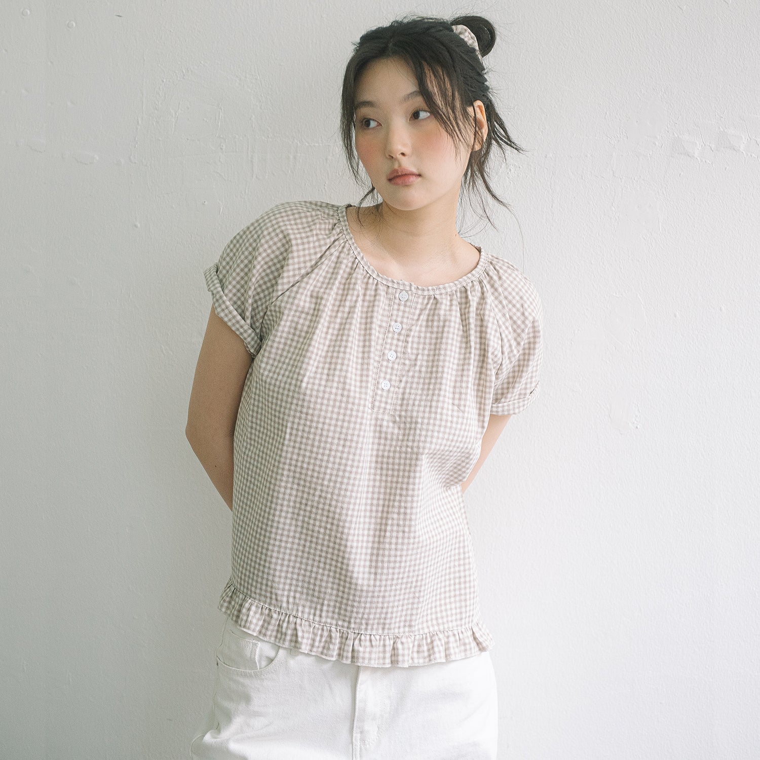 HAVISM CHECK HENLEY NECK BLOUSE(BEIGE)