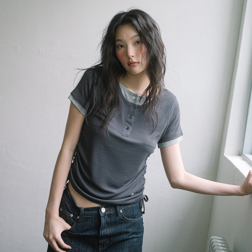 HAVISM DOUBLE HENLEY NECK S/S TEE(CHARCOAL)