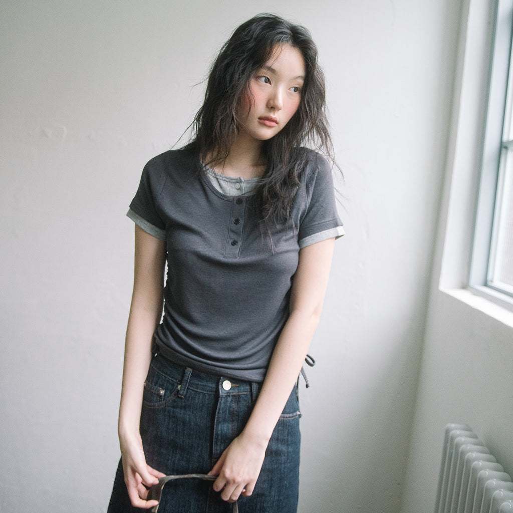 HAVISM DOUBLE HENLEY NECK S/S TEE(CHARCOAL)