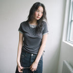 HAVISM DOUBLE HENLEY NECK S/S TEE(CHARCOAL)