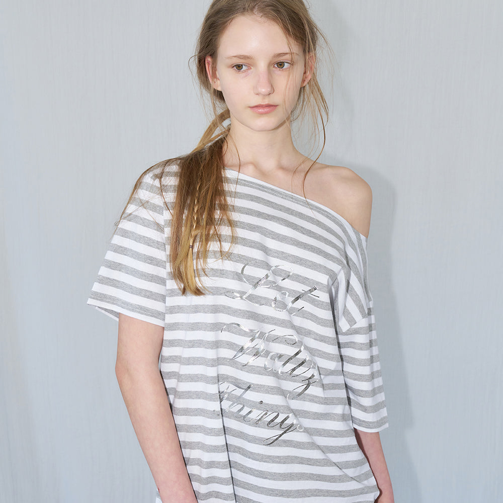 LETTERA Silver Mood Off-Shoulder Box Tee