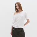 SAVIER Komon Off-shoulder T-shirt (White)