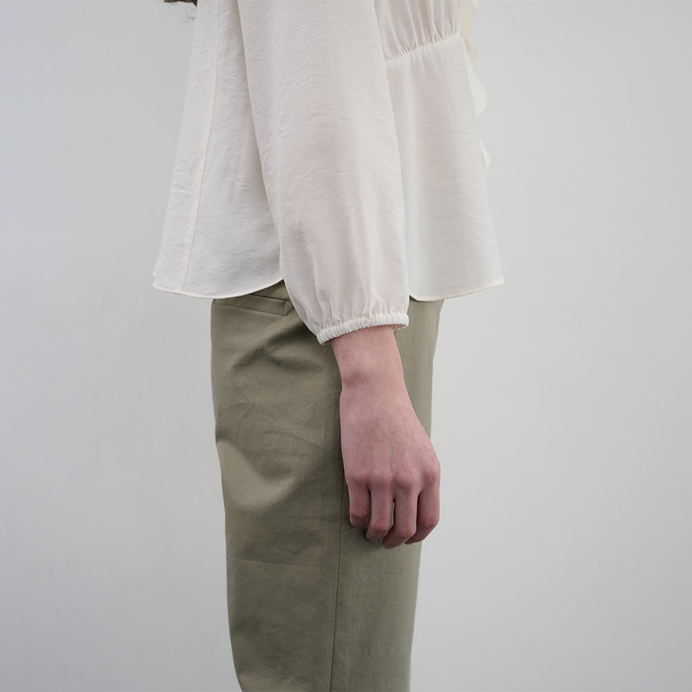 ORE Soi Frill Blouse_Ivory