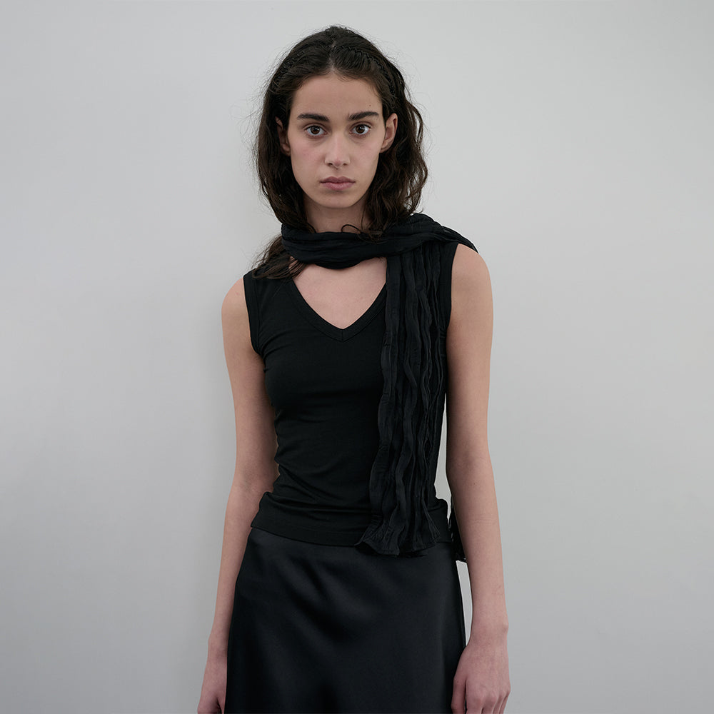 ORE V-neck Sleeveless_Black