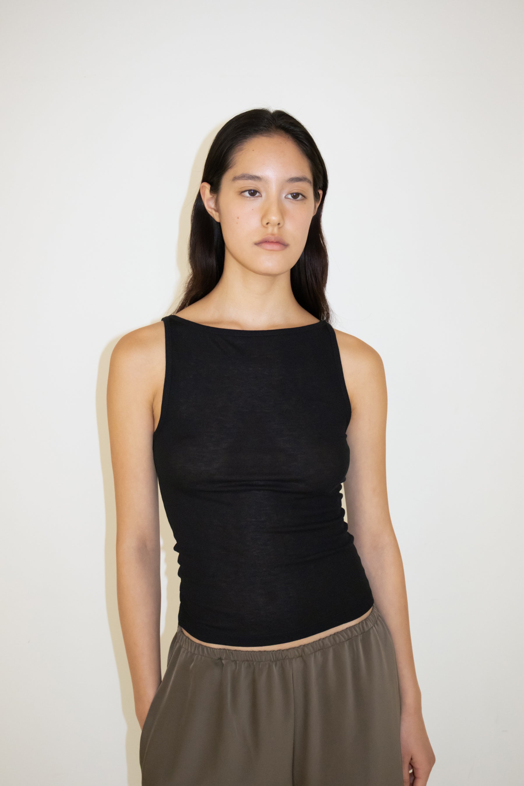 NCSSRY Boat Neck Sleeveless Top (Black)