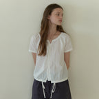 THE MITTEN Foliage half blouse (white)