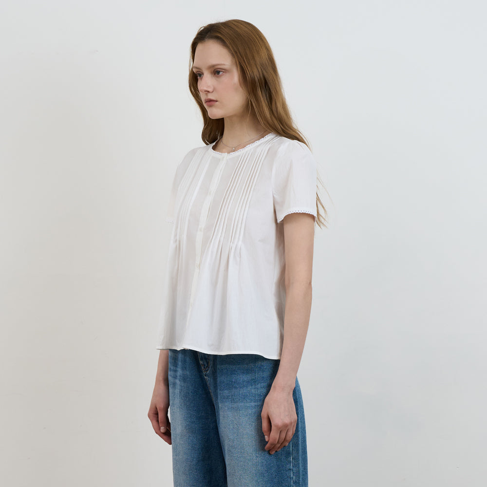 DEHEVE Lace Trim Pintuck Blouse [Ivory]