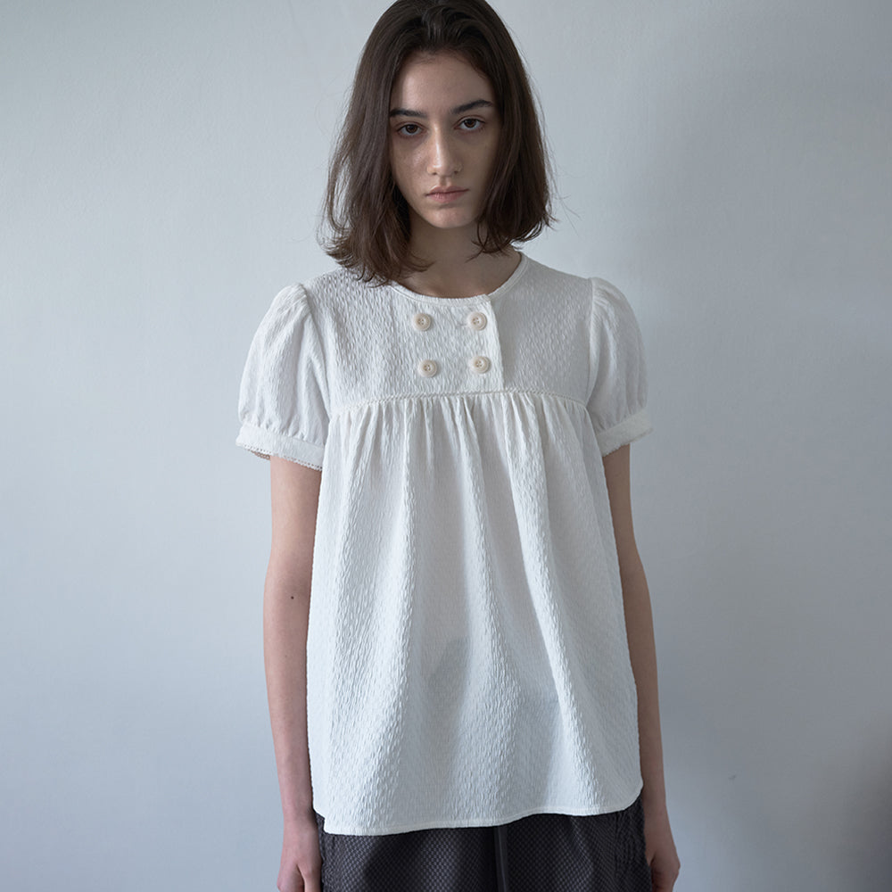MILLO WOMEN Texture puff blouse [white]
