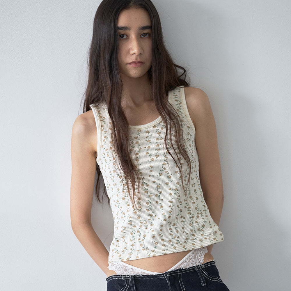 MILLO WOMEN Floral waffle sleeveless top [cream]