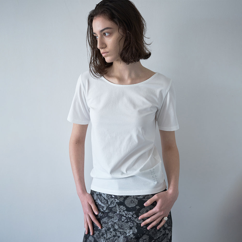 MILLO WOMEN Soft Vining Boat Neck T-Shirt [Ivory]