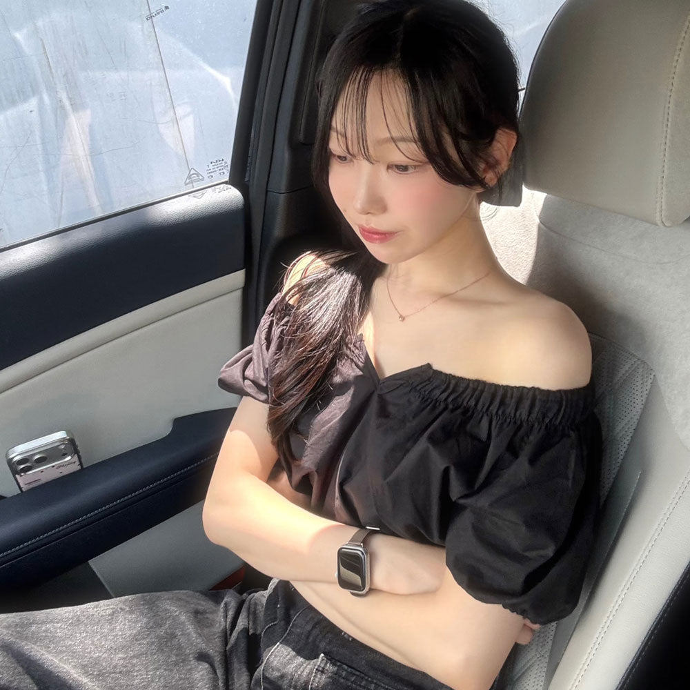 juliapepe Amy Shirring Puff Blouse (Black)