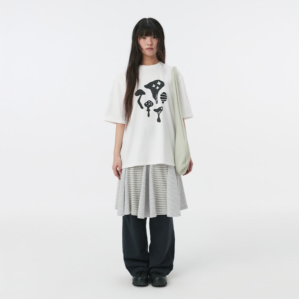 OHESHIO MUSHROOM OVERFIT T-SHIRT, BLACK