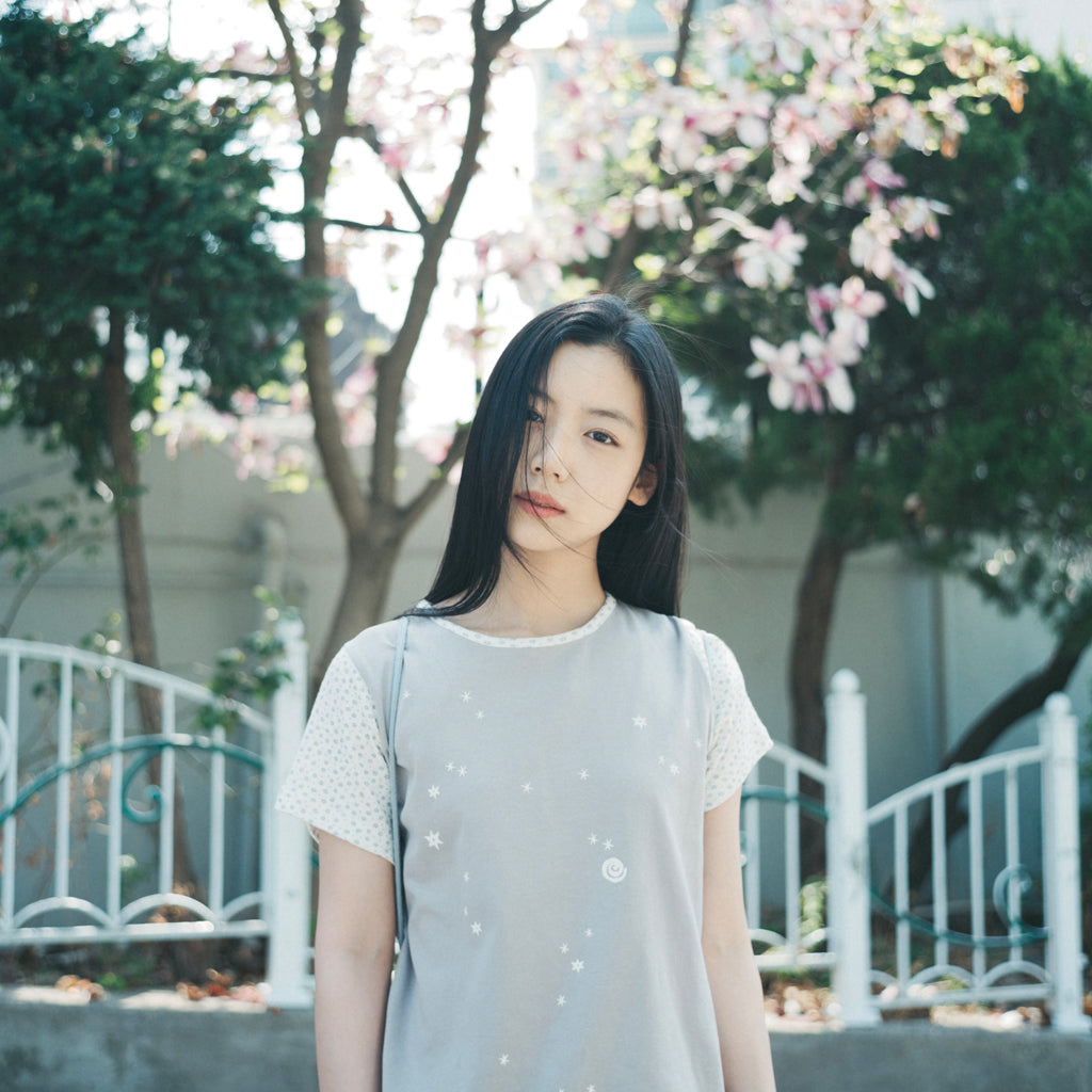 OHESHIO FLORAL TWO TONE T-SHIRT, GRAY