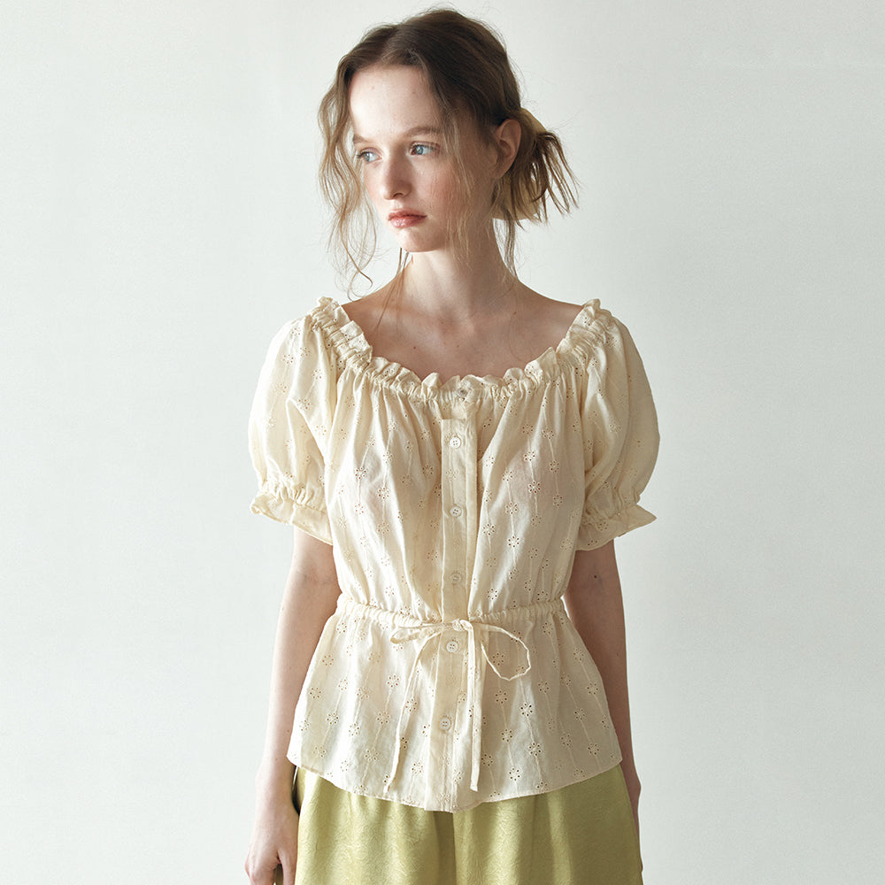 HANE [29CM pre-sale] Punching lace puff blouse_Butter Beige